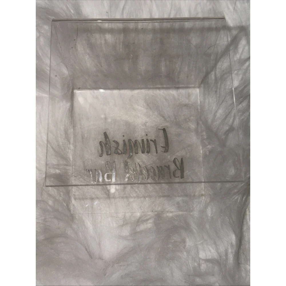 Erimish Bracelet Bar Acrylic Jewelry Display Stands Clear Gold Logo Set of 4